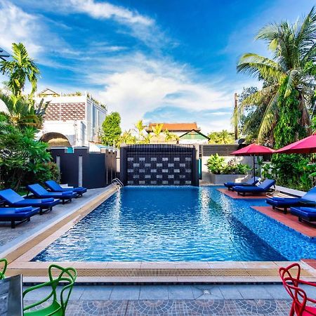 Peak Elite Boutique Hotel Siem Reap Exterior photo