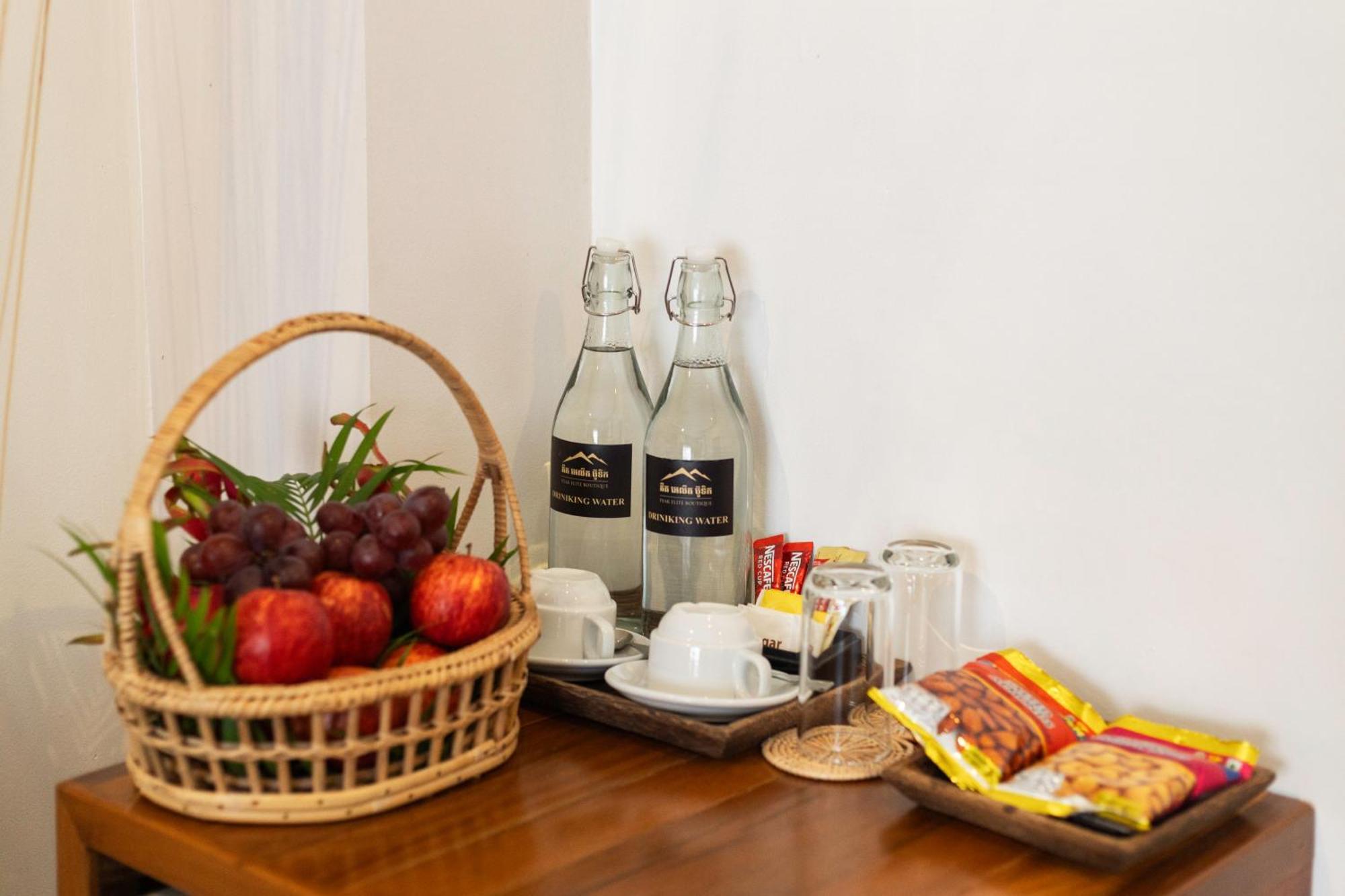 Peak Elite Boutique Hotel Siem Reap Exterior photo