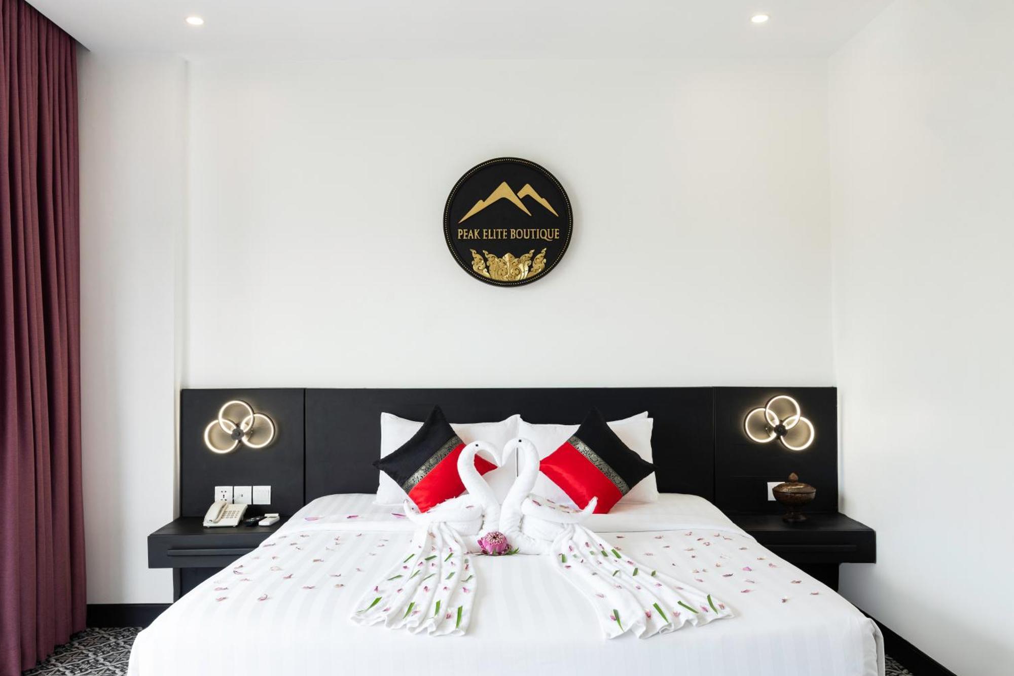 Peak Elite Boutique Hotel Siem Reap Exterior photo